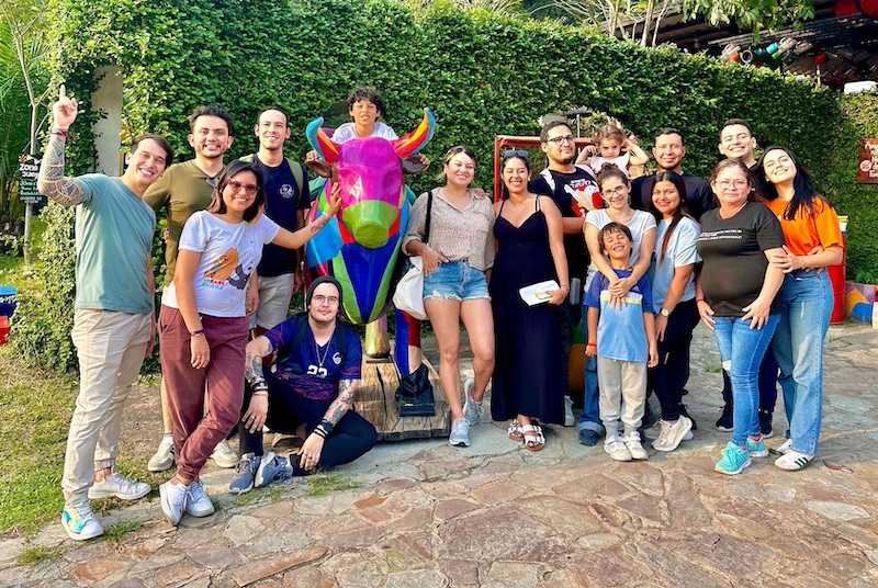 Equipo de CLAP en una actividad de team building